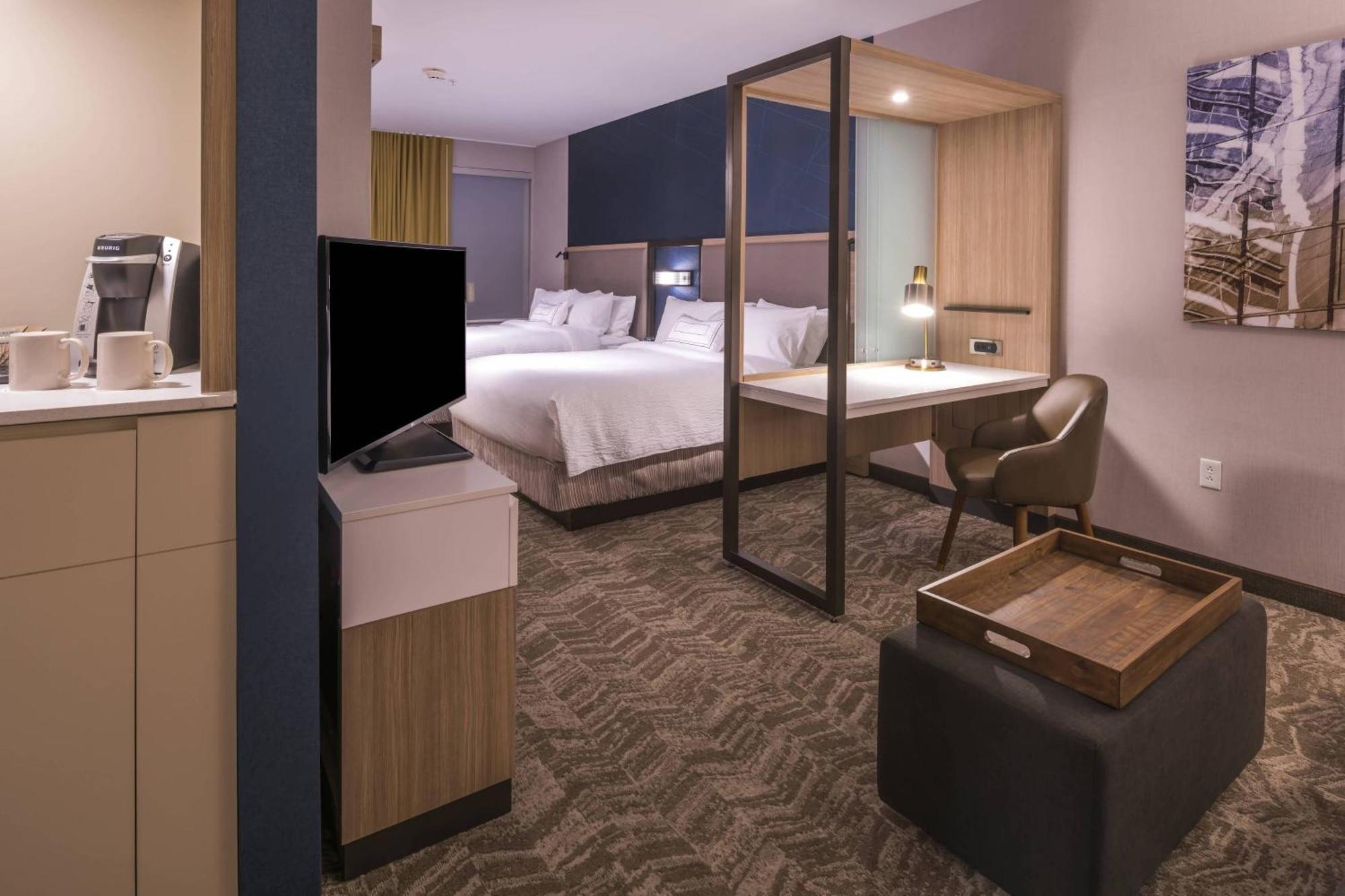 Springhill Suites By Marriott Fishkill Exterior photo